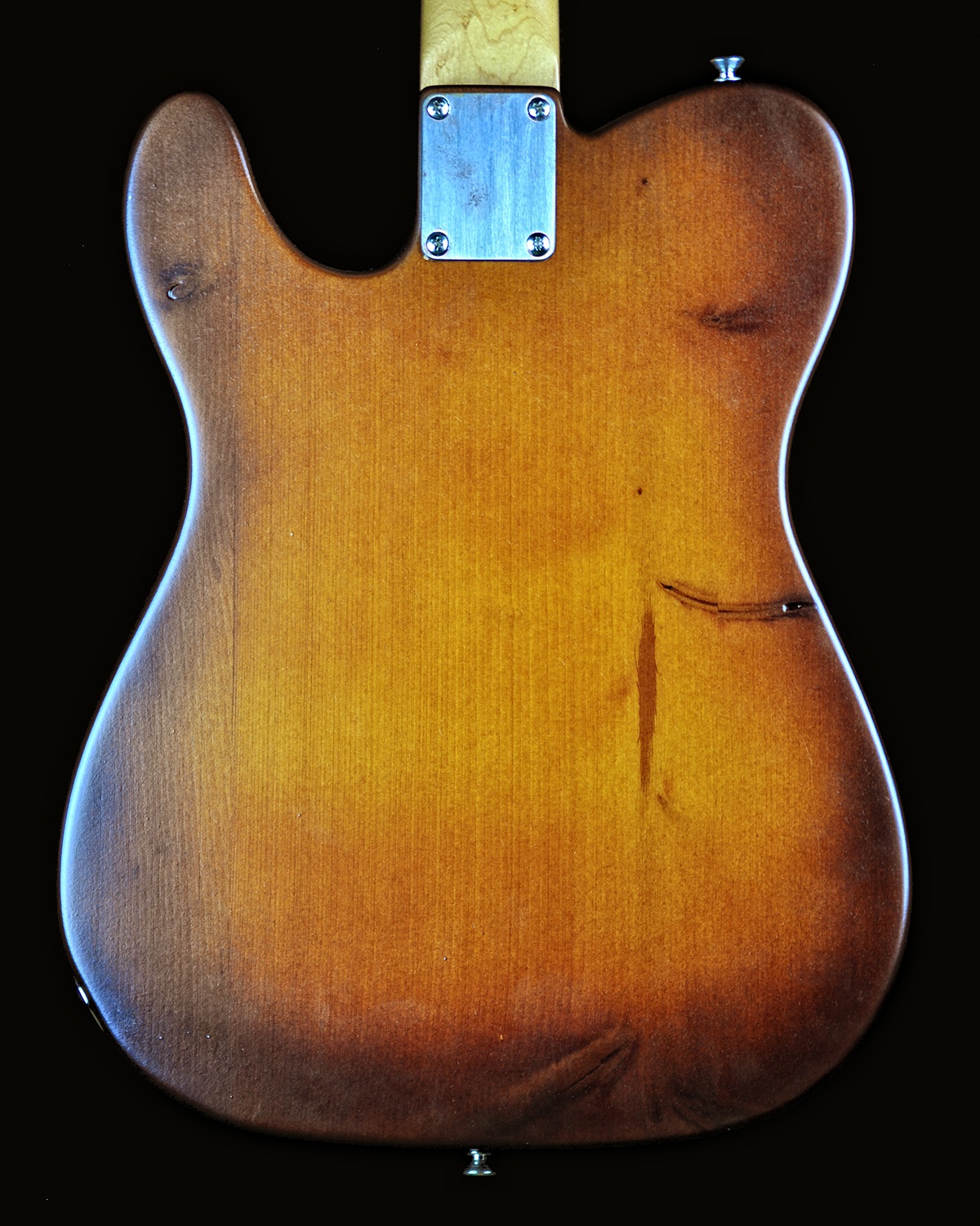 chitarra-tv-pine-retro