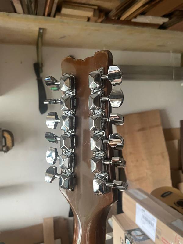 Ibanez Artist 2602 palette back view